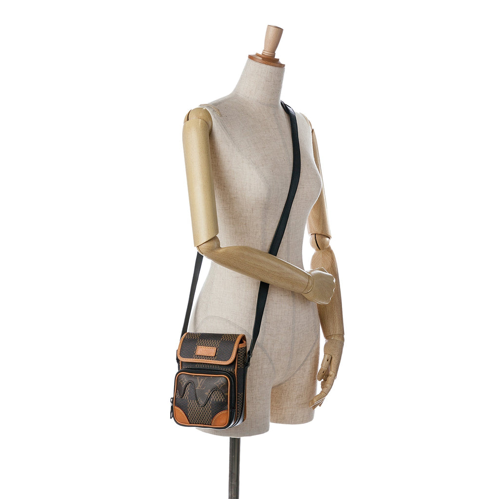 LO-LV bags 4671