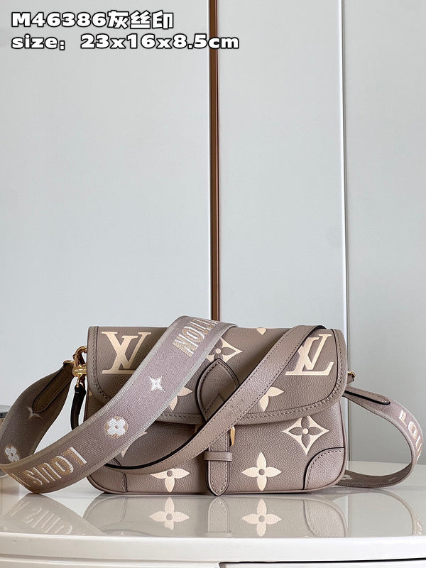LO-LV bags 8686