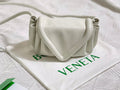 B-VENETA STYLISH HANBAGS FOR WOMEN - 027