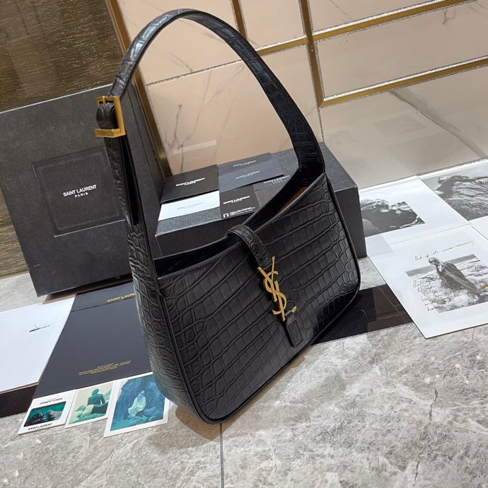 BB - YSL Bag - 3600
