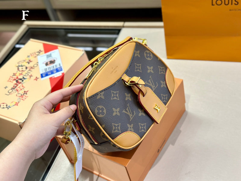 LO - LV Bags - 15035