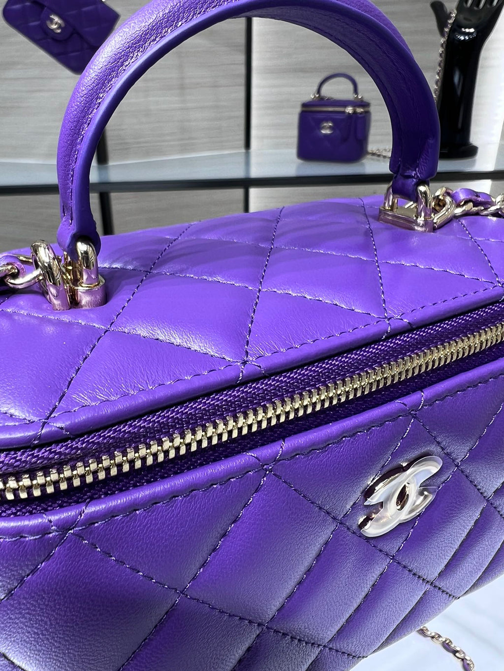 CHL - Vanity With Chain SilLusso Official - Hardware Purple For Women Handbags, Shoulder Bags 6.7in/17LO