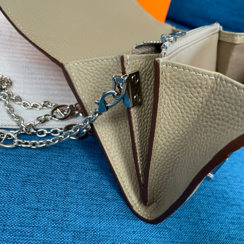 LO - HRMS DESIGNER BAGS - WOMEN BAGS - 651