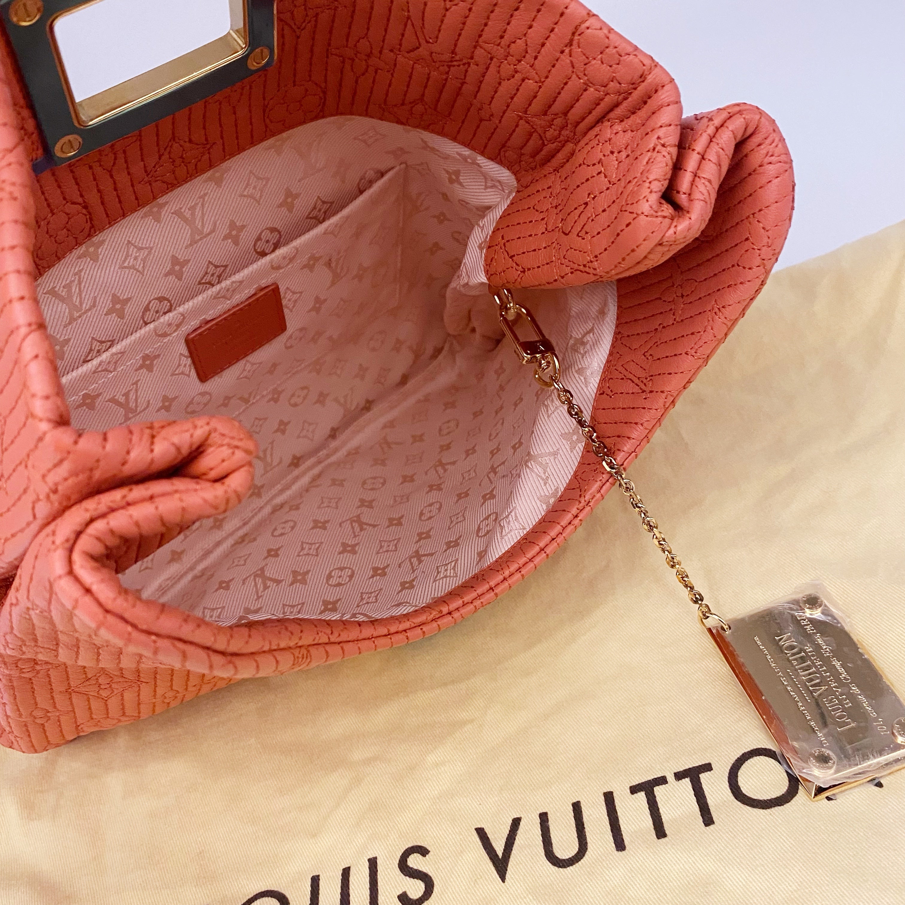 LO-LV bags 27