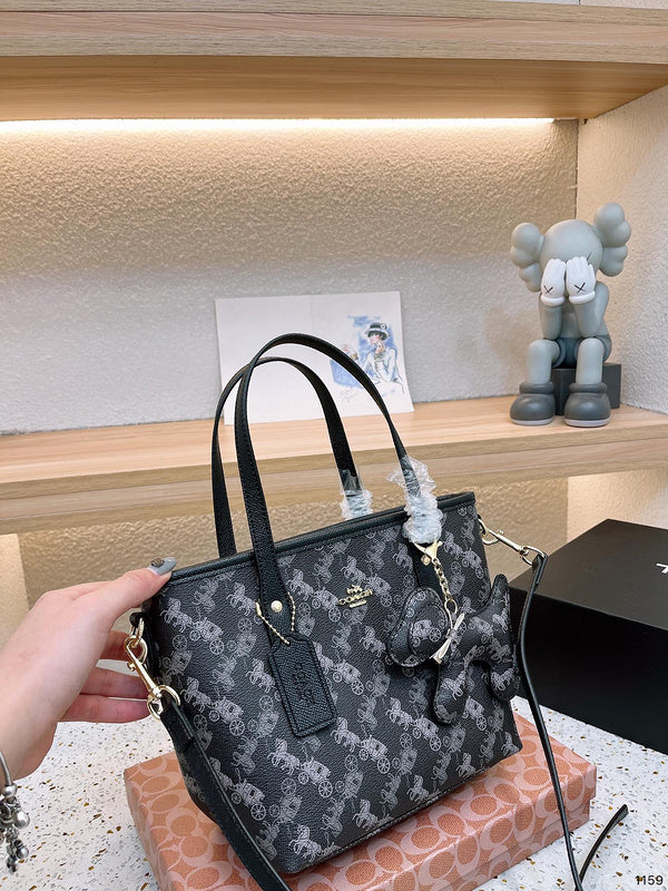 LO - CCH Bags - 225