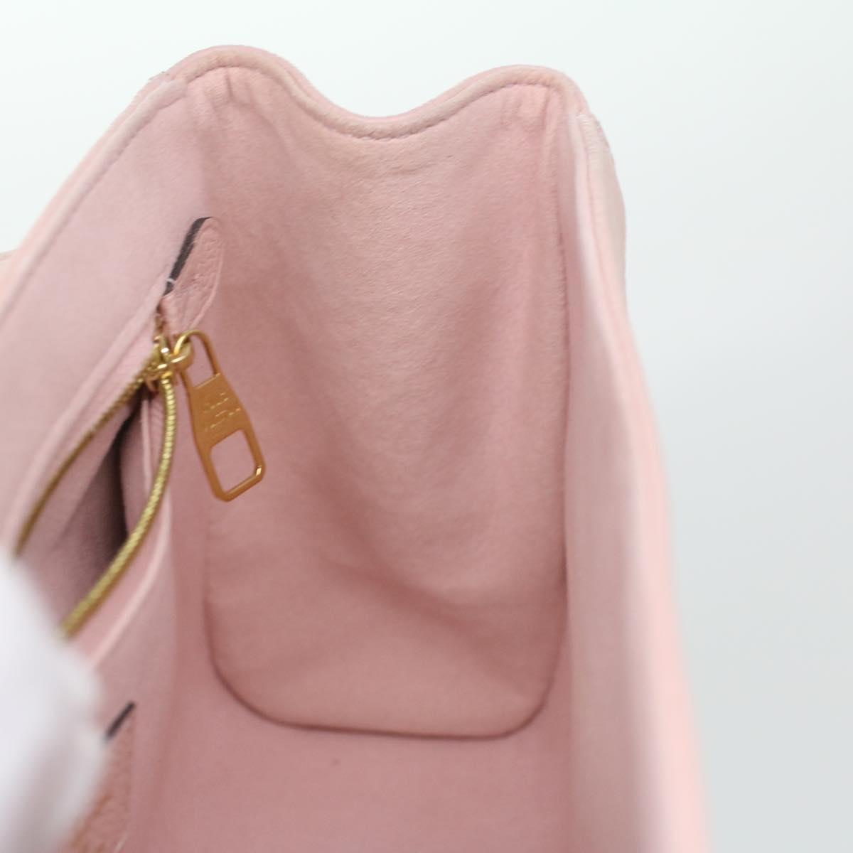 LO-LV bags 2291