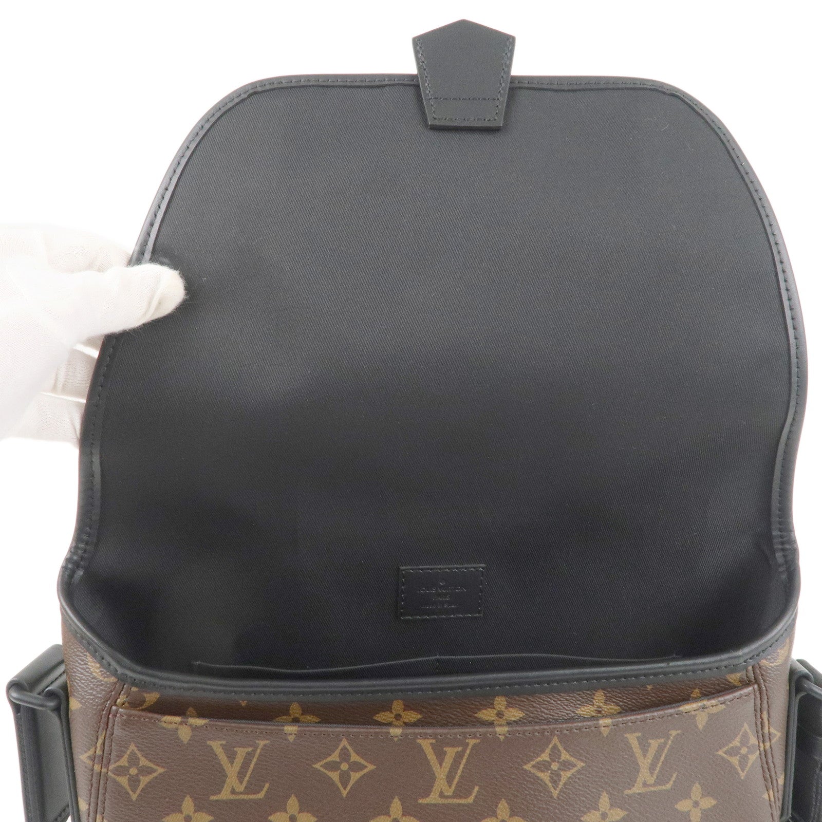 LO-LV bags 3648