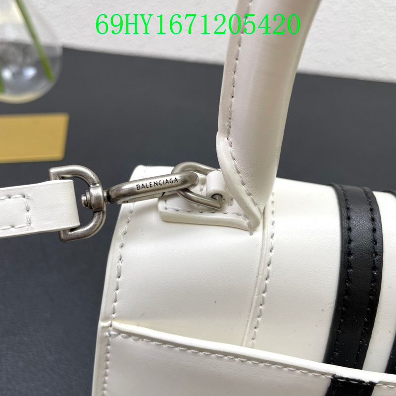 LO - BGA Bags - 1954