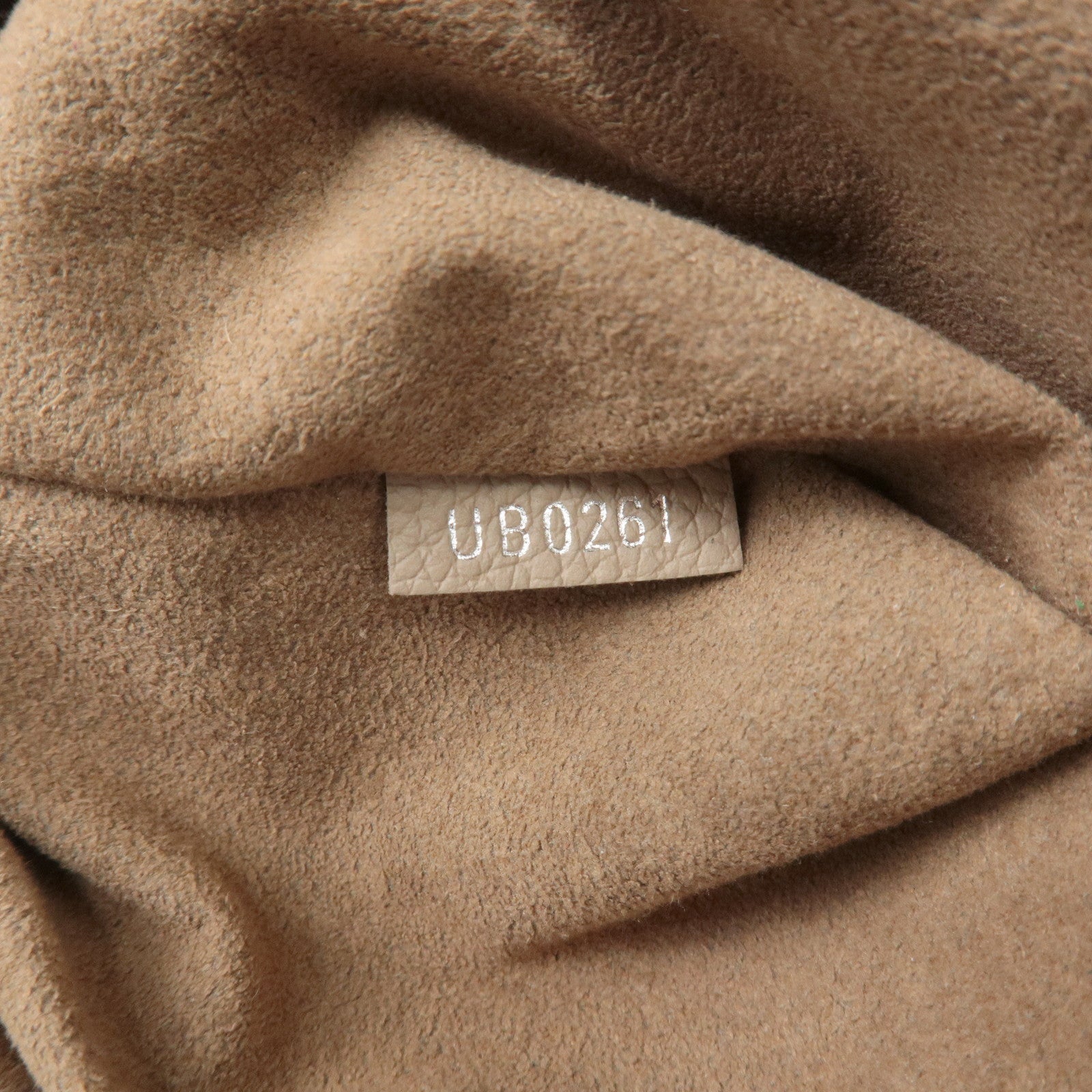 LO-LV bags 3660