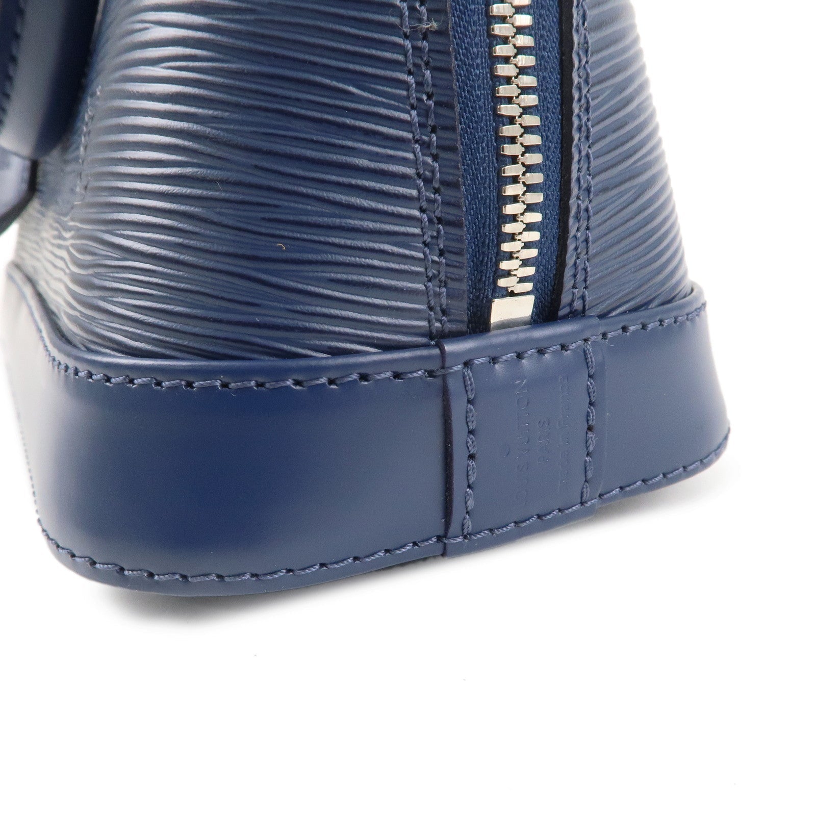 LO-LV bags 2339