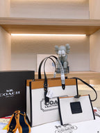 LO - CCH Bags - 038