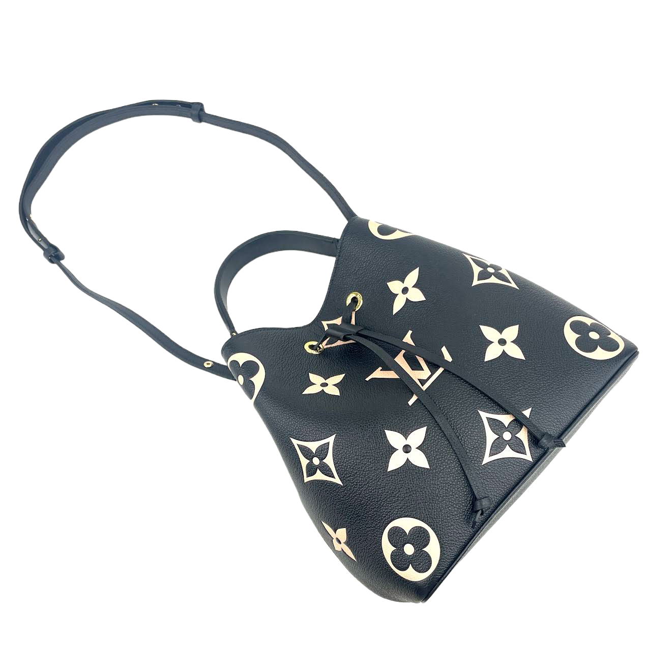 LO-LV bags 8821