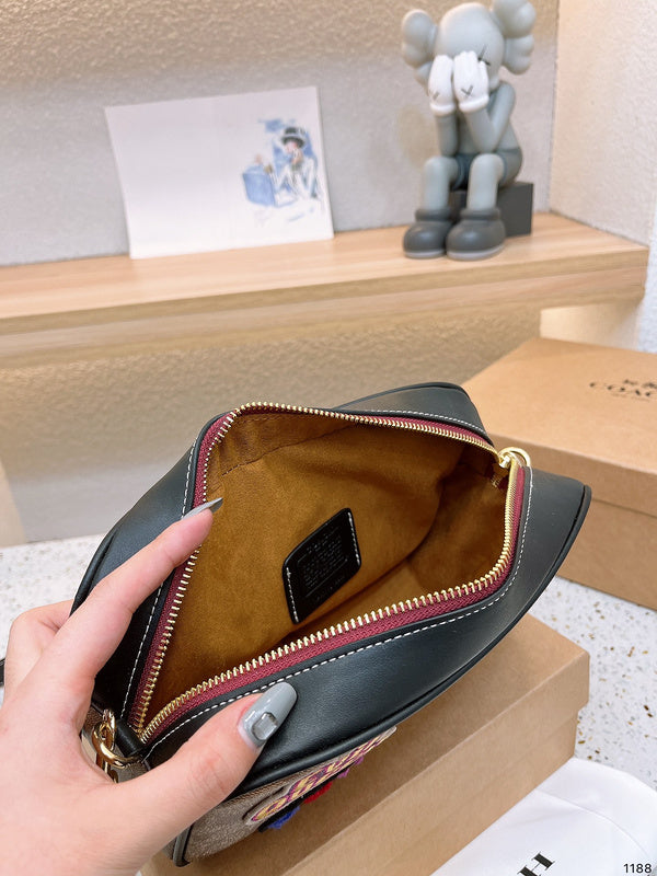 LO - CCH Bags - 302