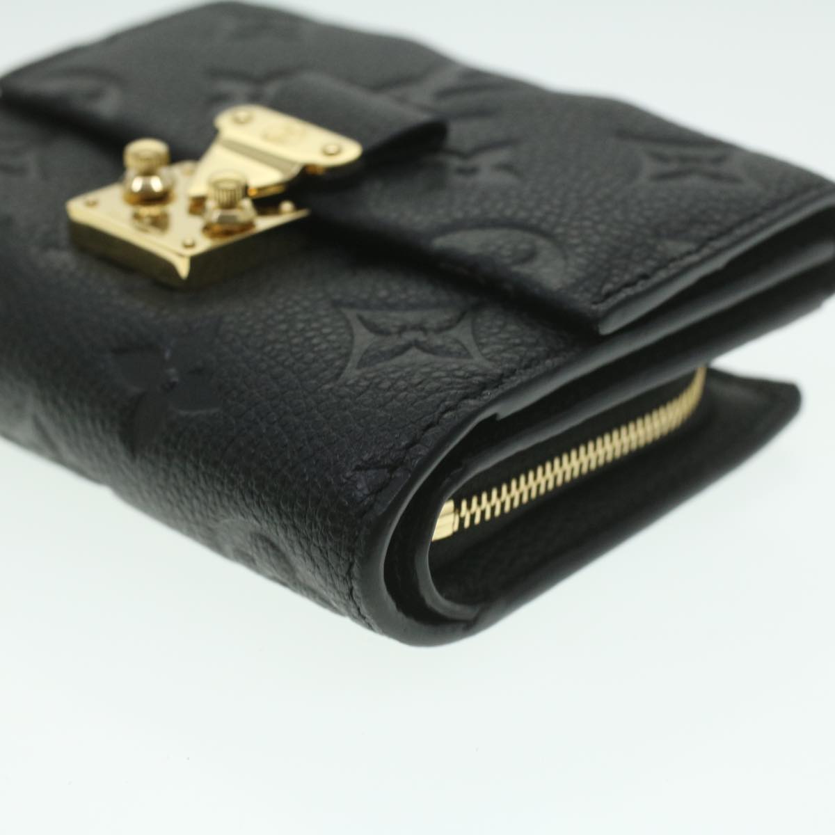 LO-LV bags 2288