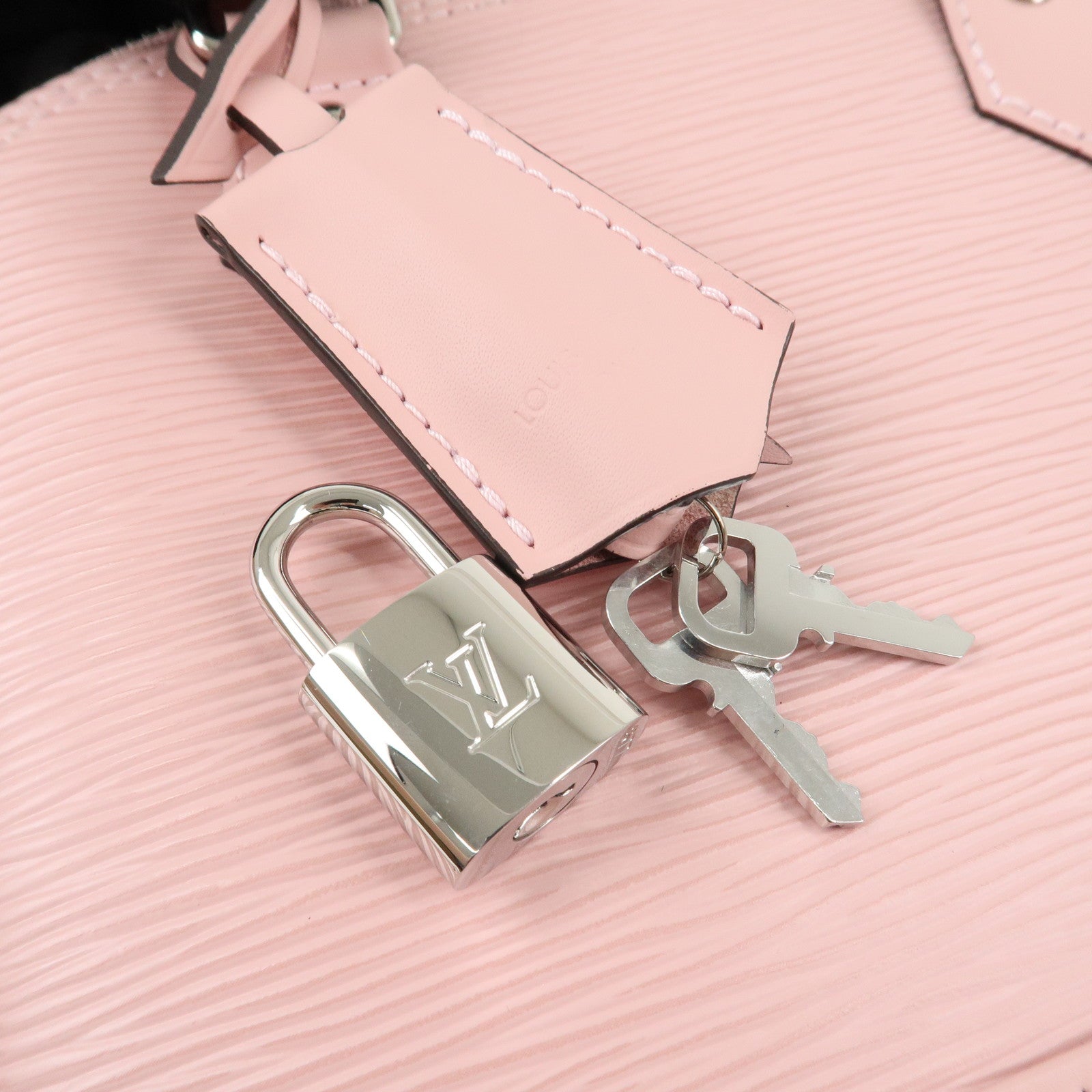 LO-LV bags 3930