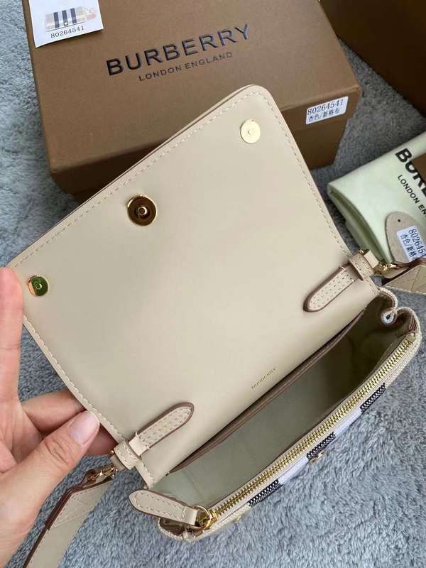 LO - B-BERRY BAGS - 359