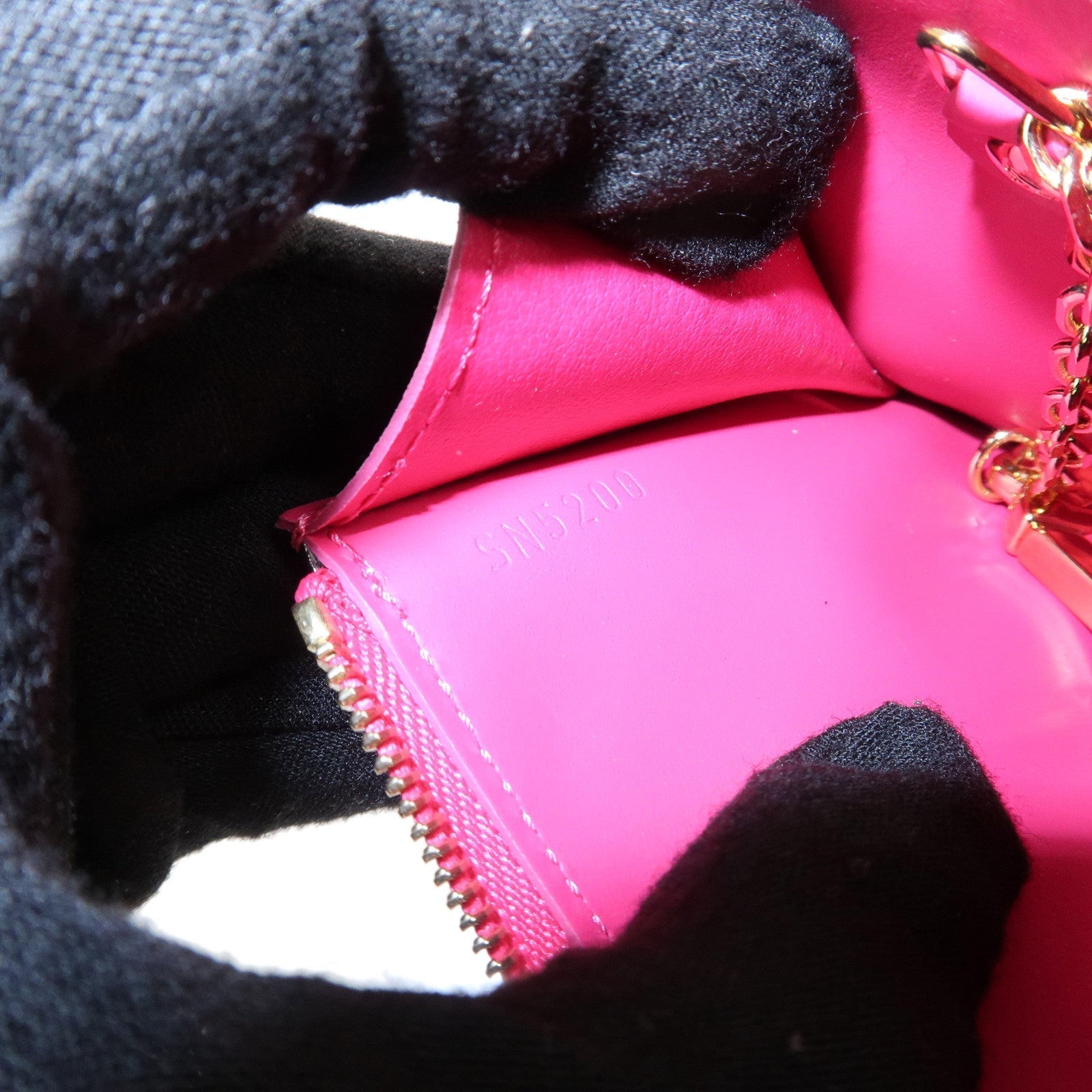 LO-LV bags 3864