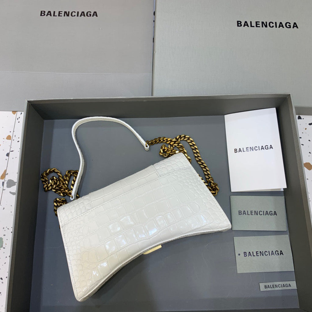 BLN-Ciaga Hourglass Wallet On Chain in White, For Women,  Bags 9in/23LO