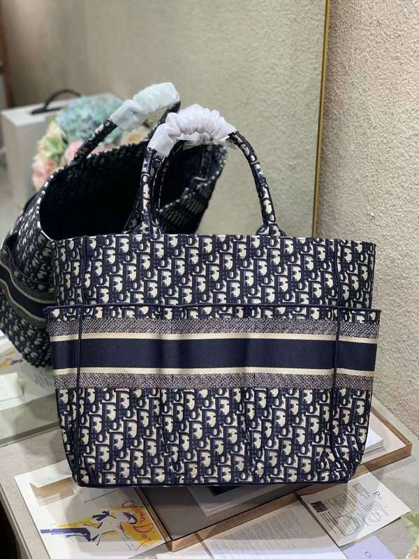 LO - DYOR   BAGS FOR WOMEN - FASHION LUXURY BAGS 079
