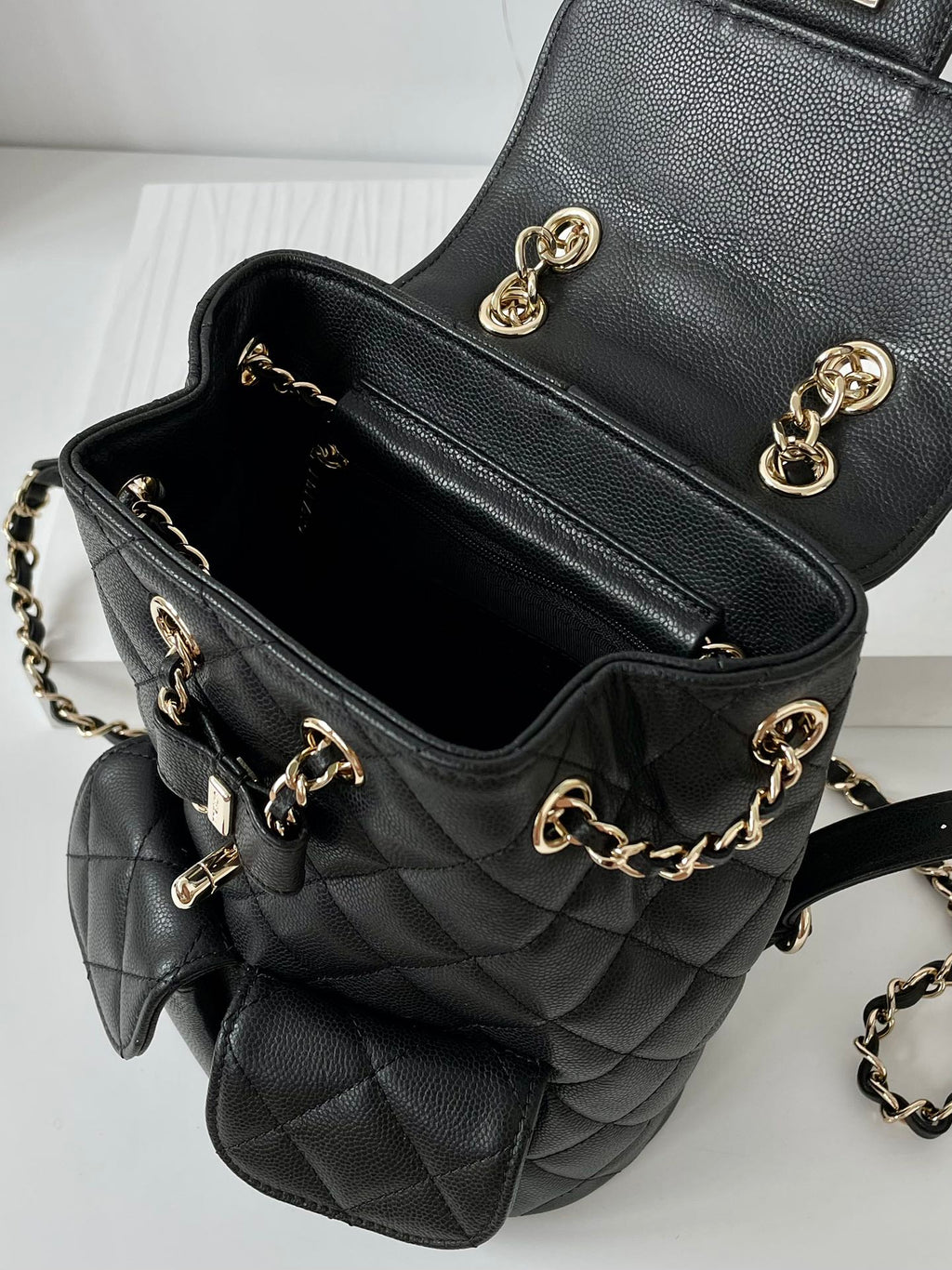 CHL - Medium BackPack Bag Black For Women Bags 9.8in/25LO