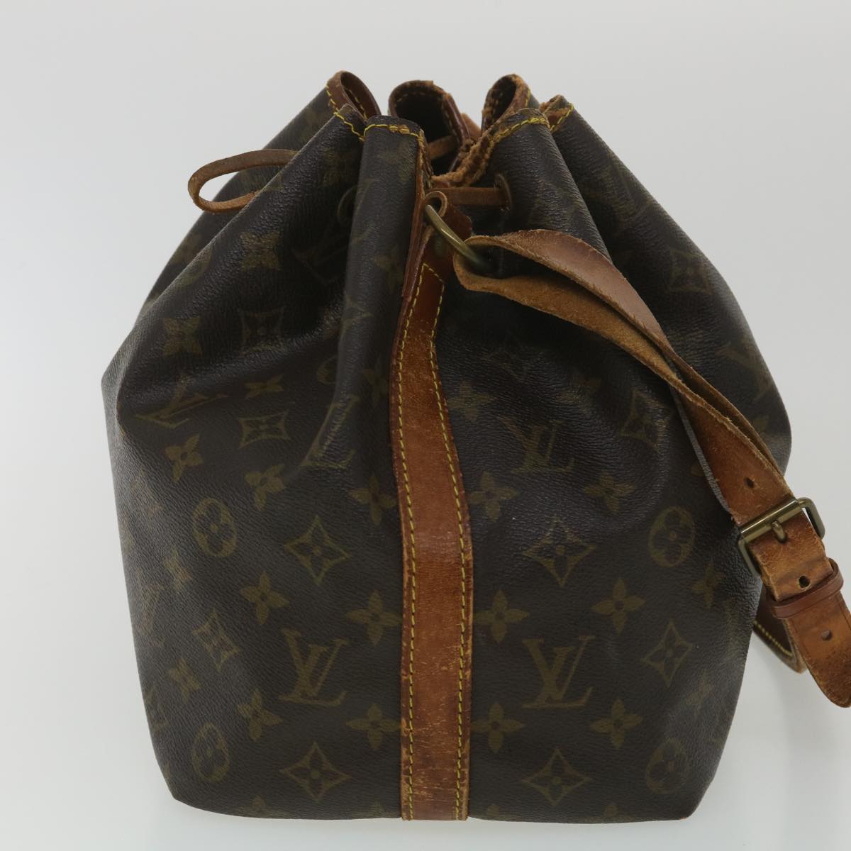 LO-LV bags 9134