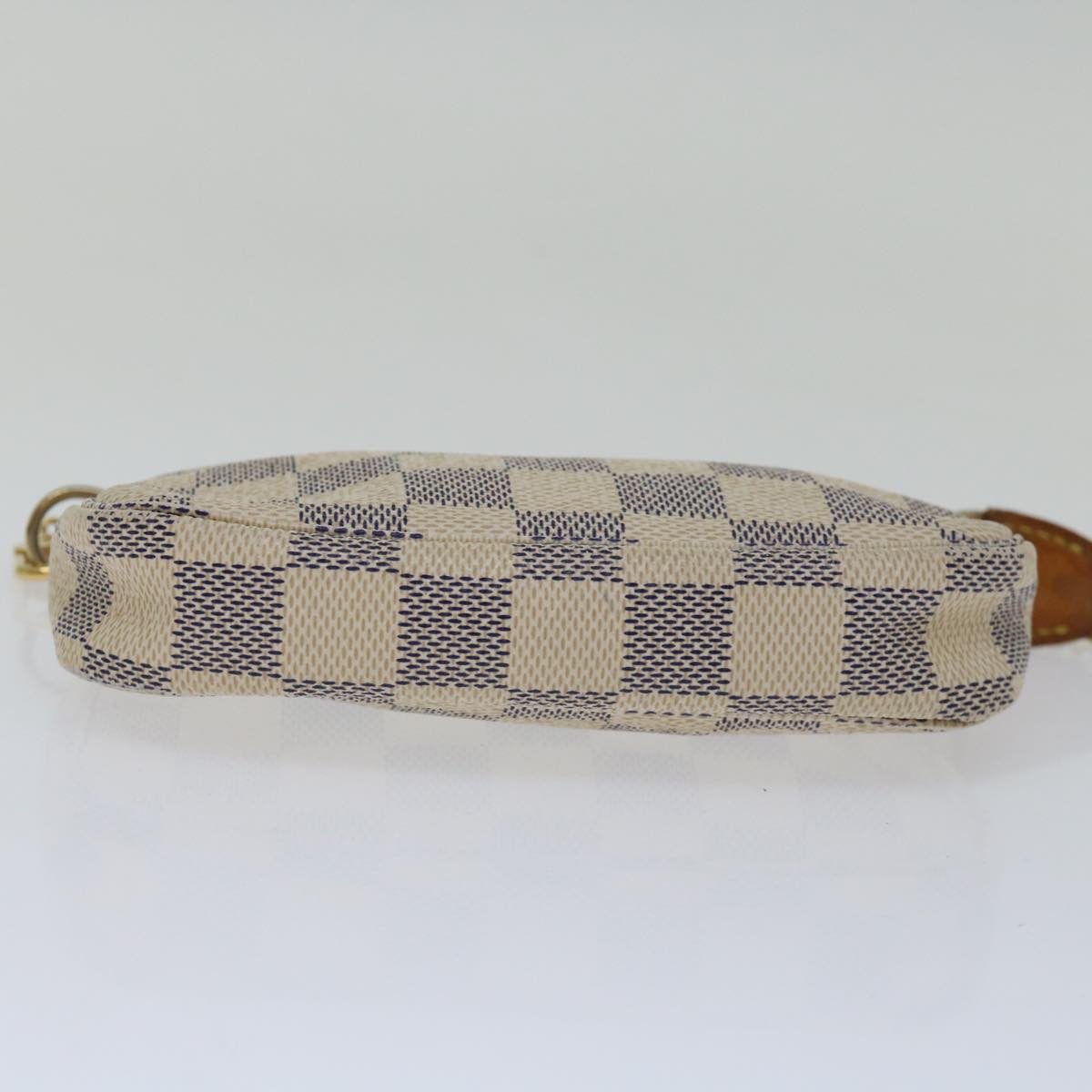 LO-LV bags 1031