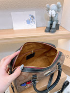 LO - CCH Bags - 300
