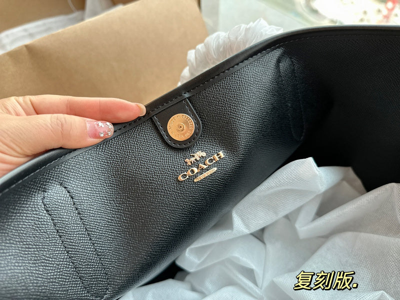 LO - CCH Bags - 414