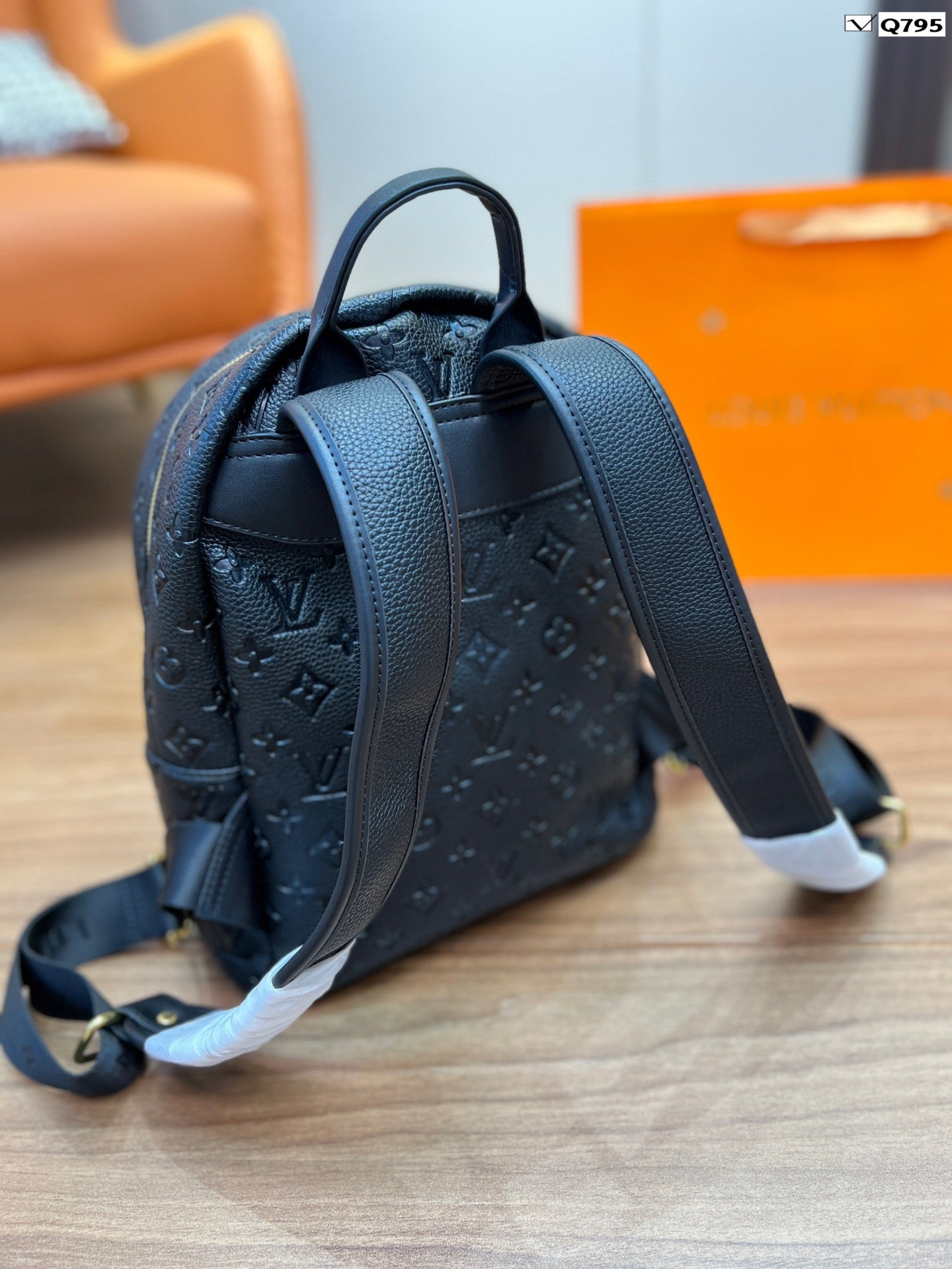 LO-LV bags 3403