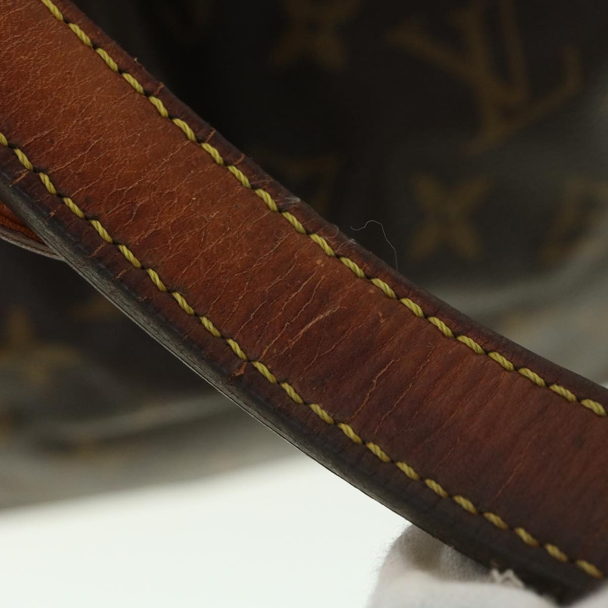 LO-LV bags 13642