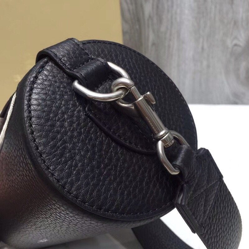 B-Berry - BB  Barrel Bag Black For Women, Bags 8.3in/21LO