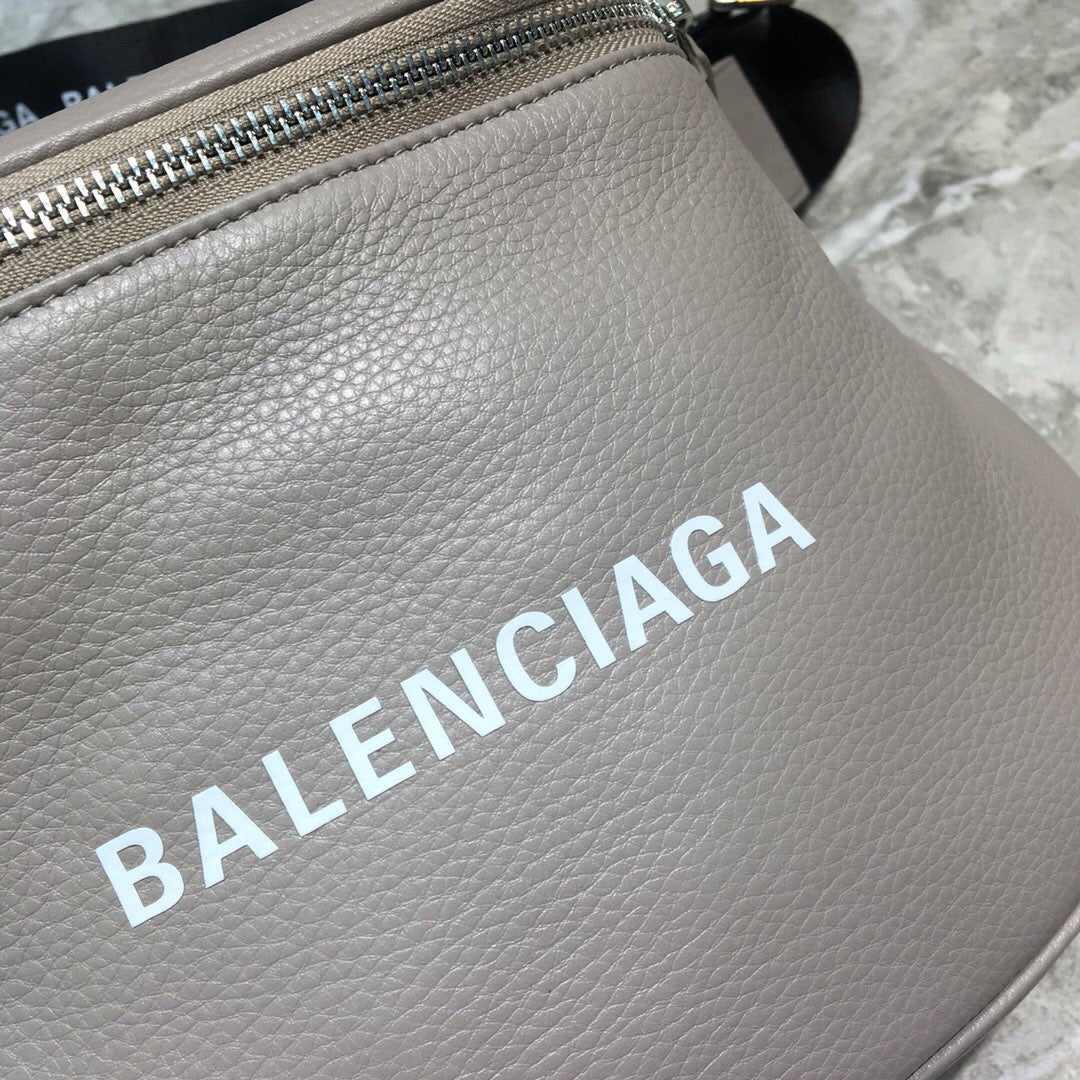BLN-Ciaga Sling Bag In Light Brown, For Women,  Bags 9.1in/23LO