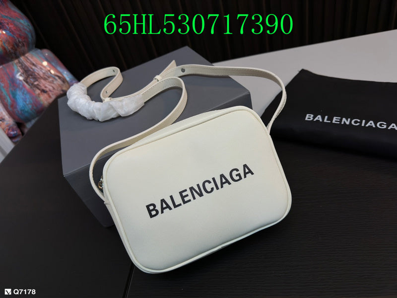 LO - BGA Bags - 1702