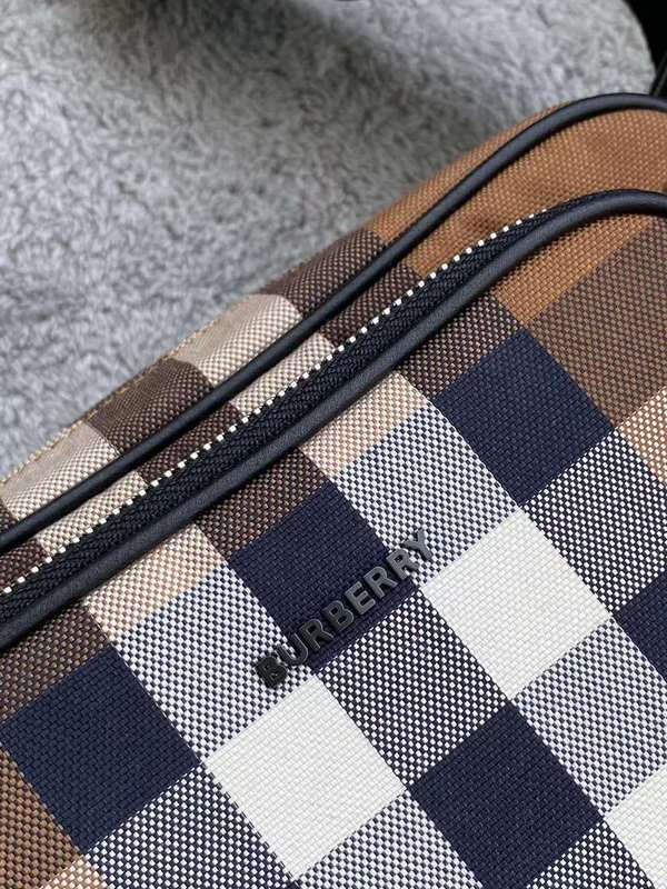 LO - B-BERRY BAGS - 137