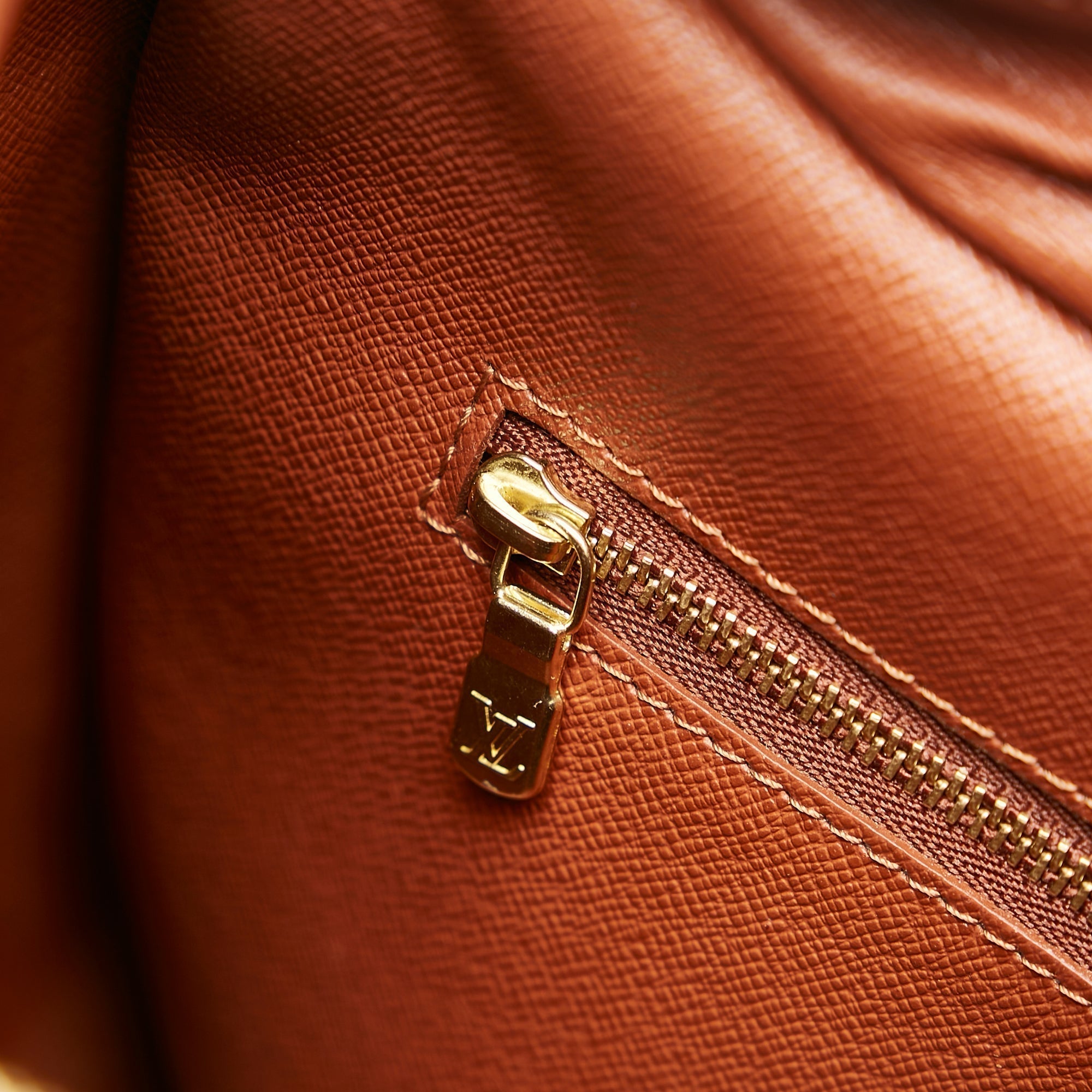 LO-LV bags 7966