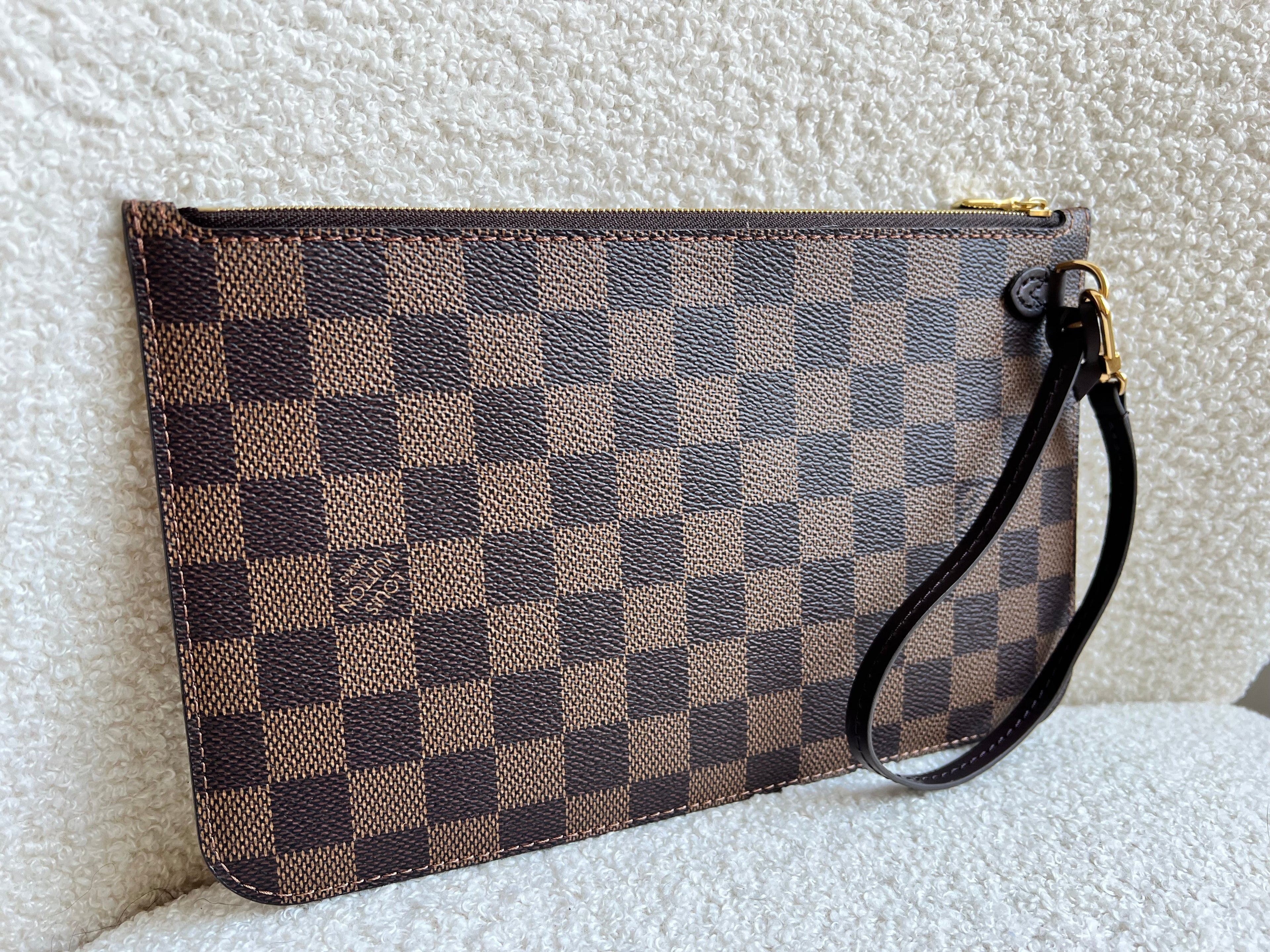 Neverfull Pouch