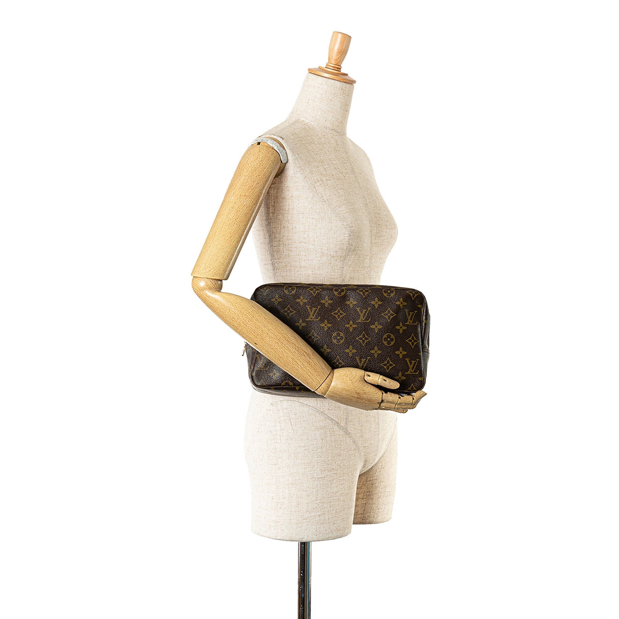 LO-LV bags 4749