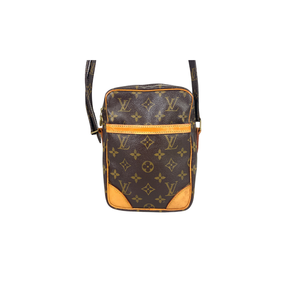 LO-LV bags 2043