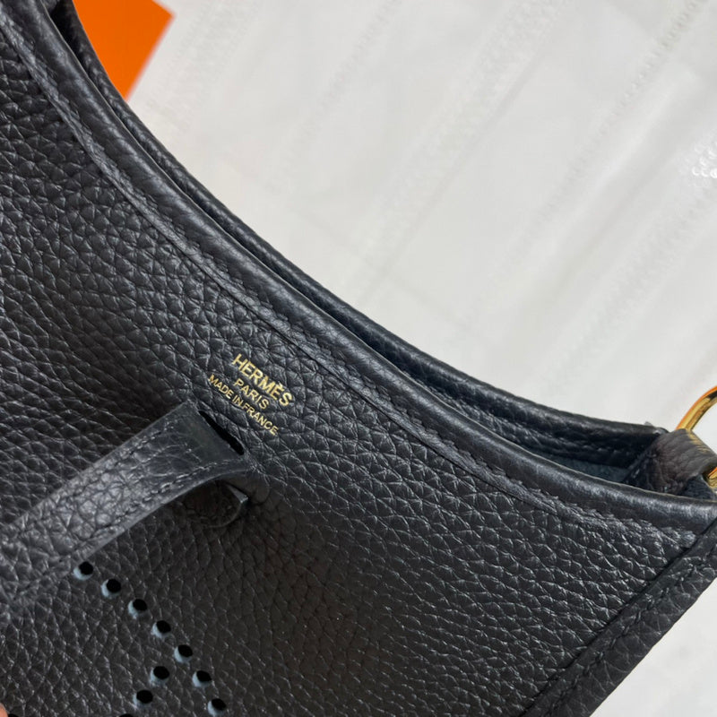 LO - HRMS LUXURY BAGS - 945