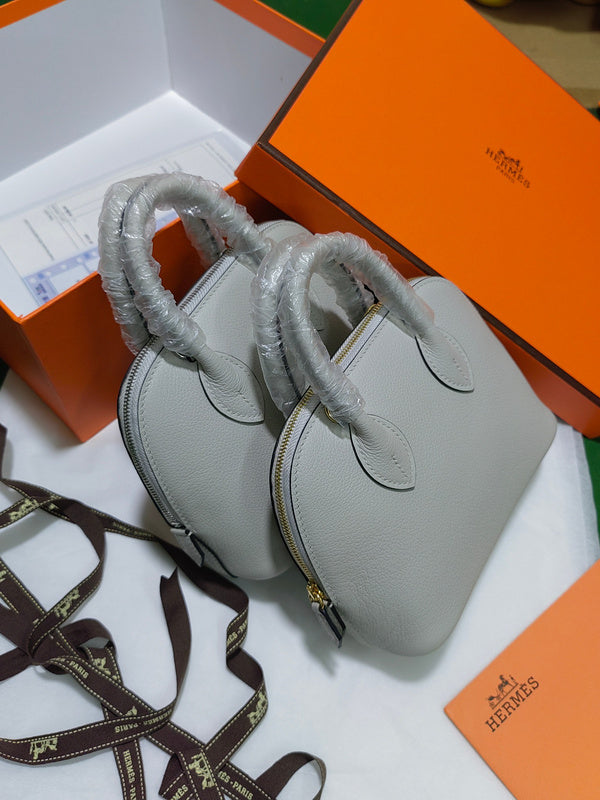 LO - HMS Luxury Bags - 820