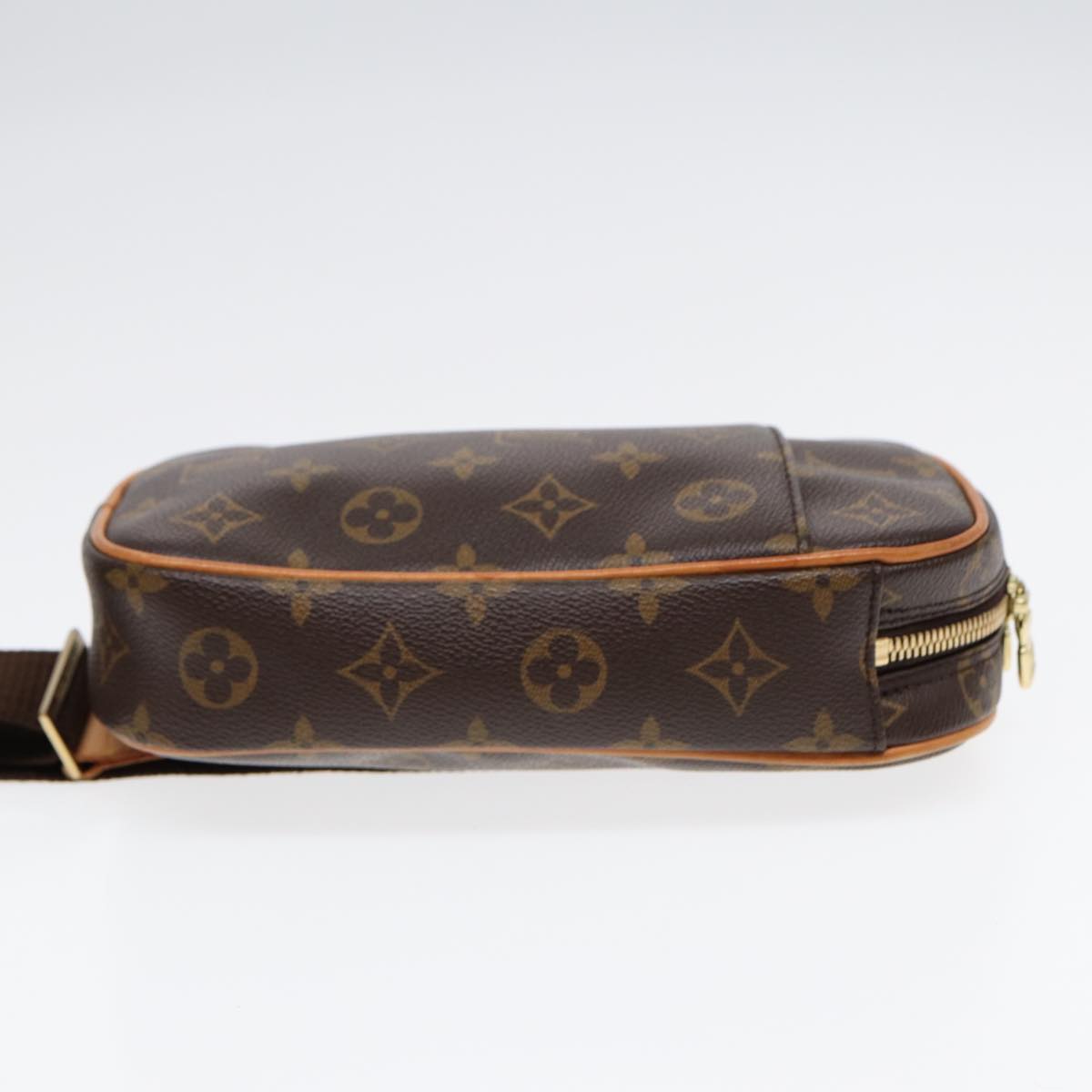 LO-LV bags 1619