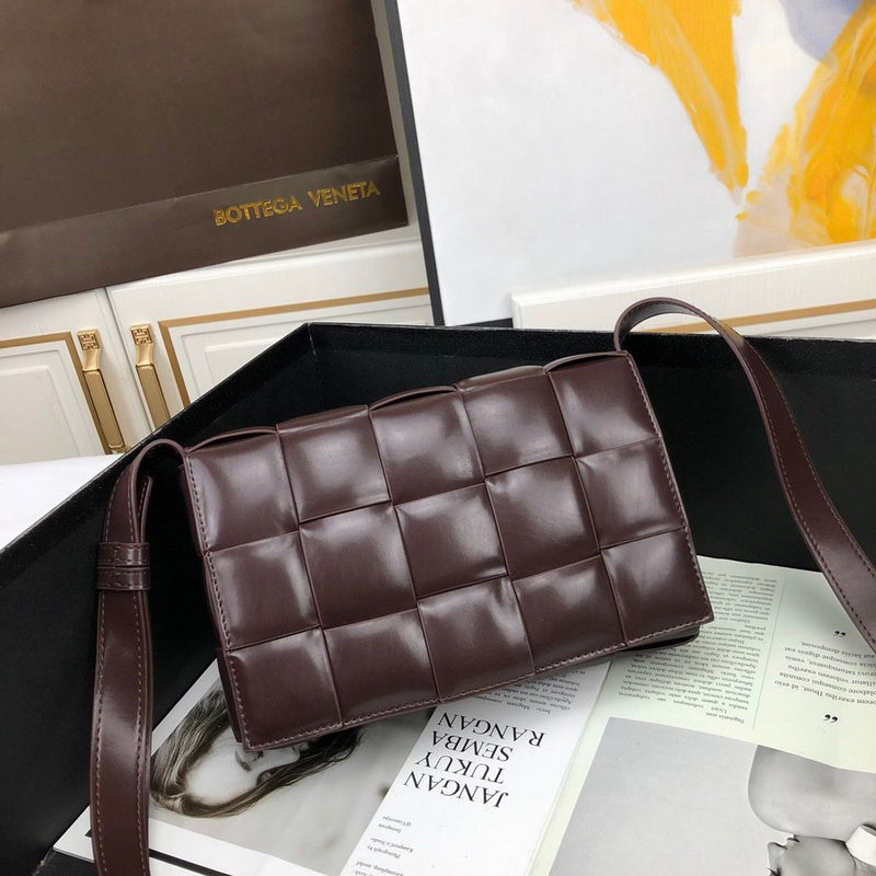 B-VENETA STYLISH HANBAGS FOR WOMEN - 381