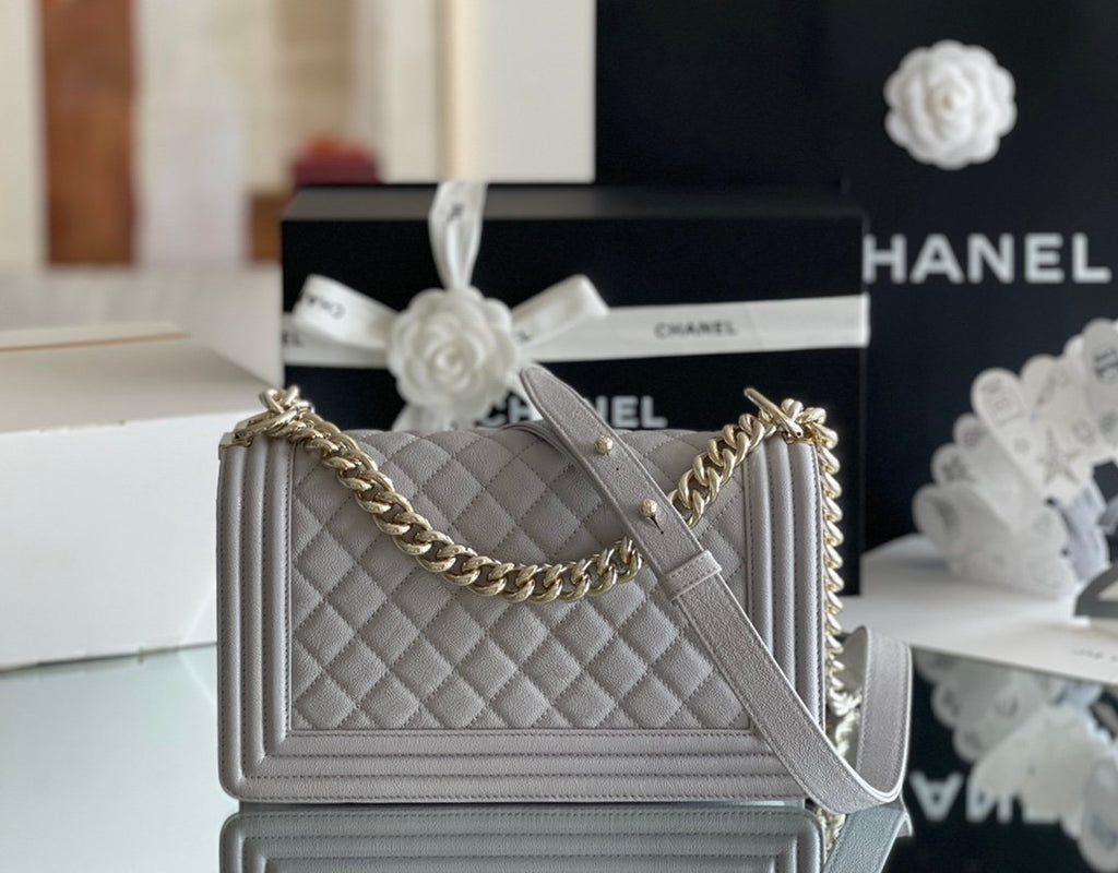 CHL - Medium Classic Flap Bag 25LO Grey For Women A67086
