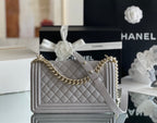 CHL - Medium Classic Flap Bag 25LO Grey For Women A67086