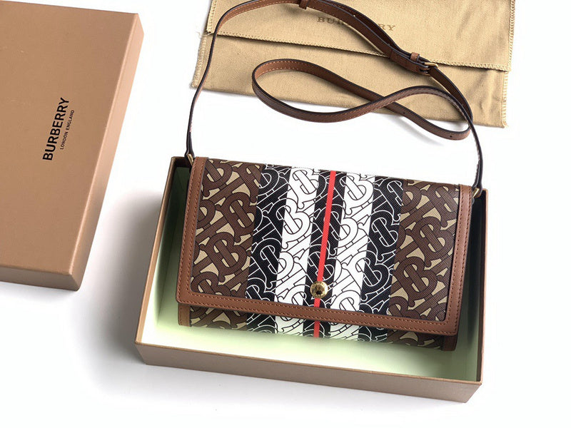 LO - B-BERRY BAGS - 221