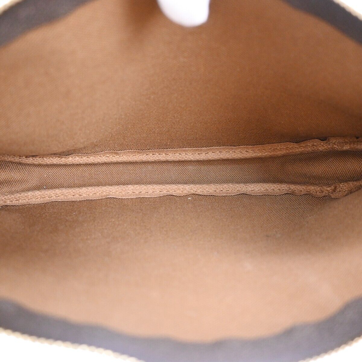 LO-LV bags 1098