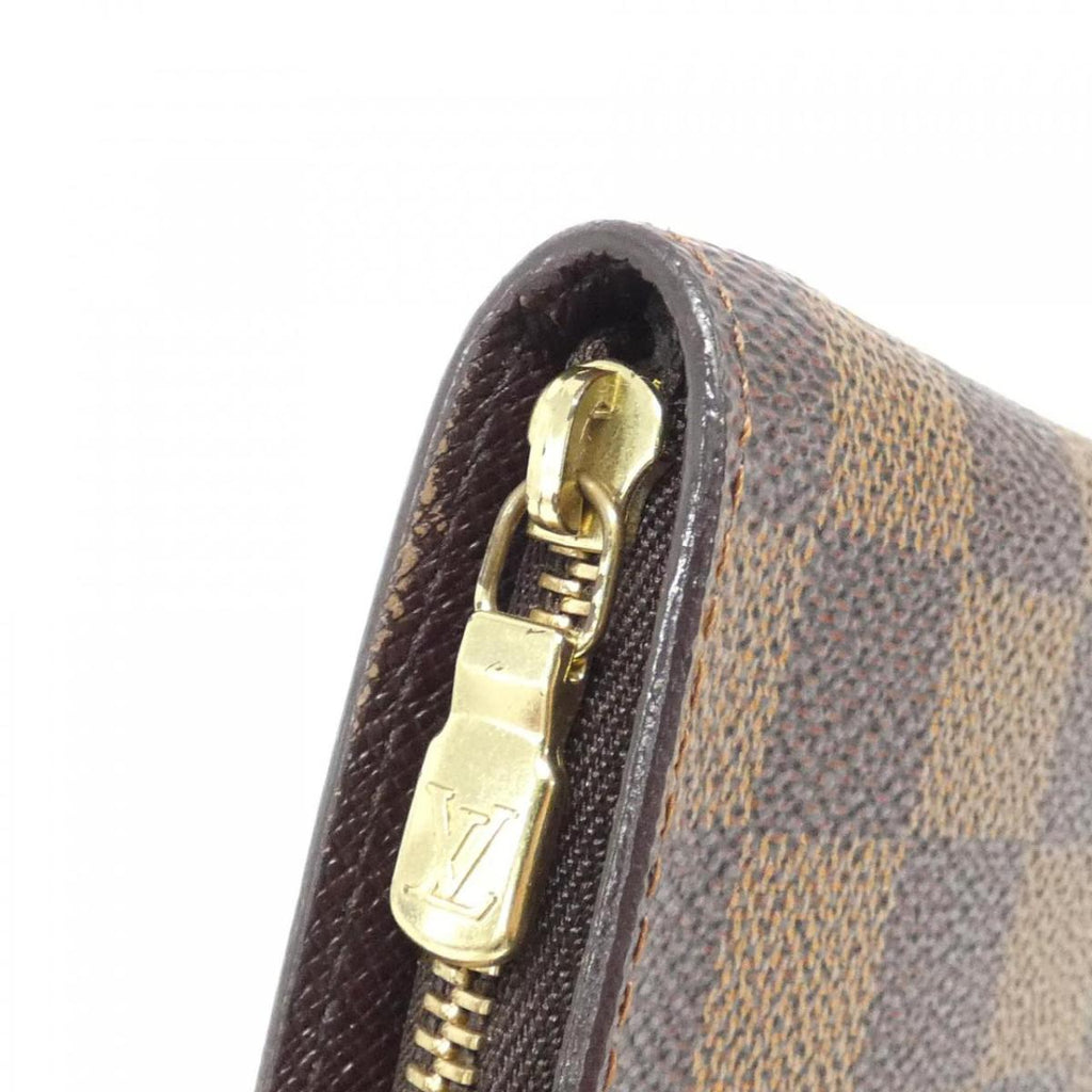 LO-LV bags 1838