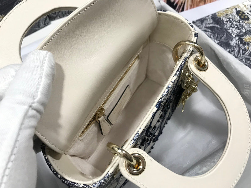 LO - DYOR   BAGS FOR WOMEN - FASHION LUXURY BAGS 202