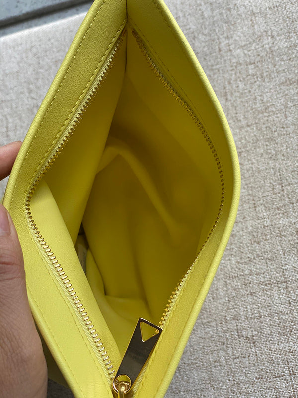 B-VENETA STYLISH HANBAGS FOR WOMEN - - 045