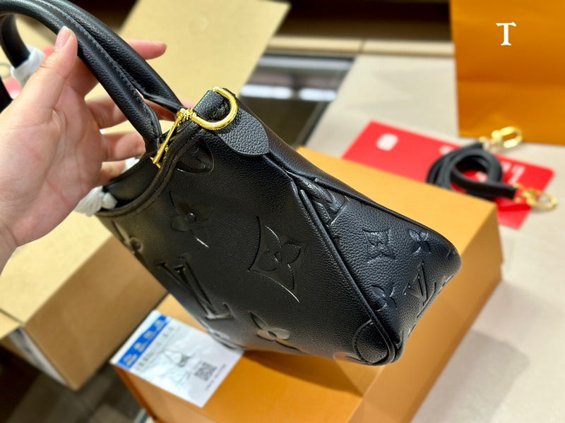 LO - LV Bags - 15097